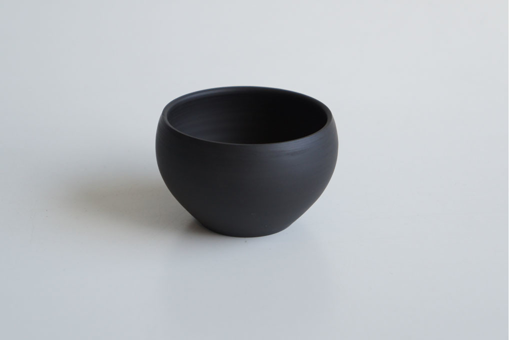 日本SALIU日本九州手工常滑燒茶杯【RYO凌系列】330ml【啞光黑色】【日本製】4
